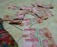 Uang Judi Untuk Beli Barang